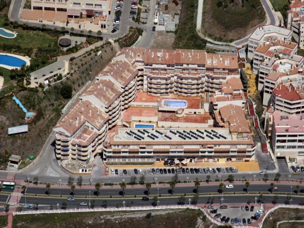 Apartamentos Torreon Del Mar ベナルマデナ エクステリア 写真