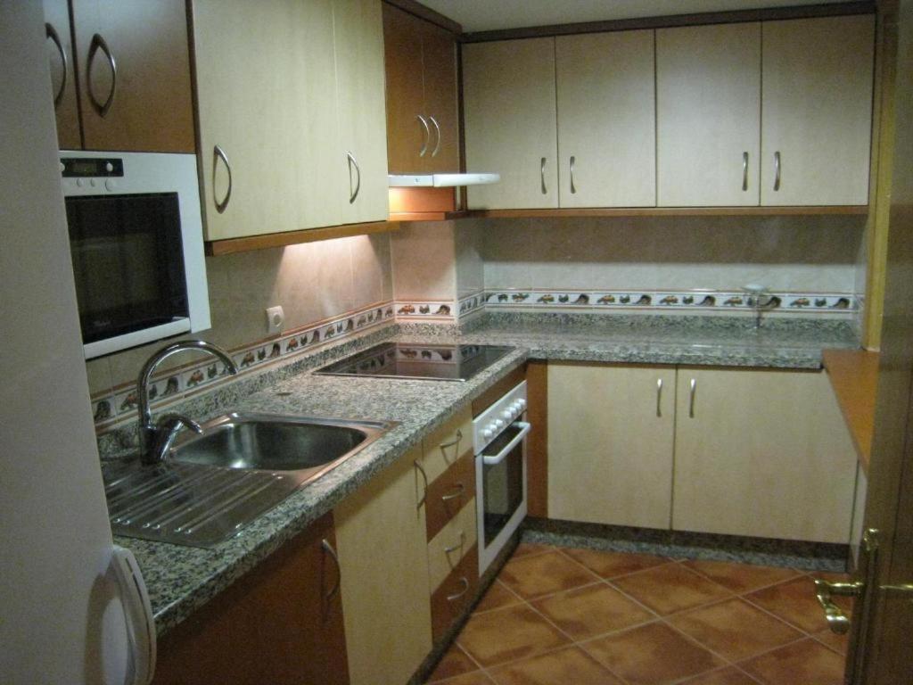 Apartamentos Torreon Del Mar ベナルマデナ エクステリア 写真