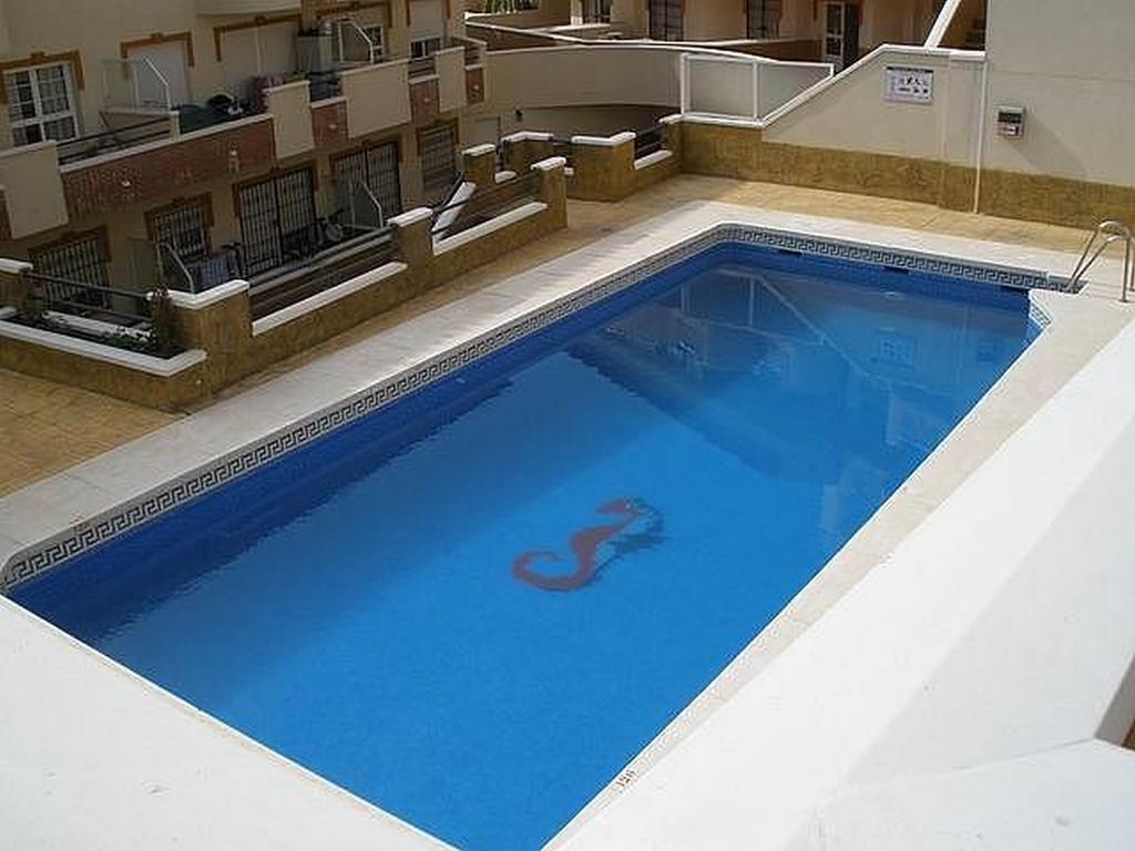 Apartamentos Torreon Del Mar ベナルマデナ 部屋 写真